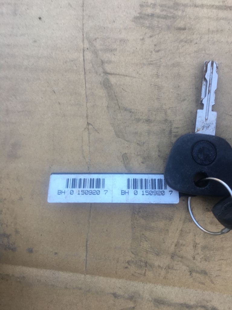 Genuine bmw boot lock for bmw e30
