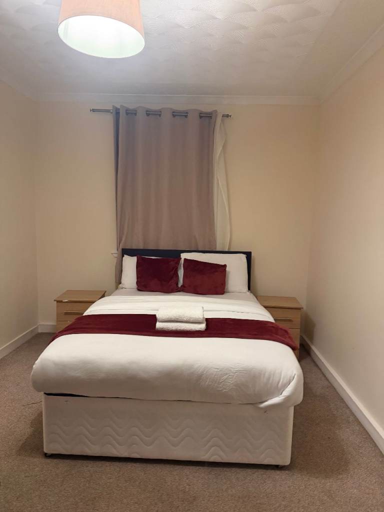 Spacious Double Rooms in Ferry Road, Edinburgh 