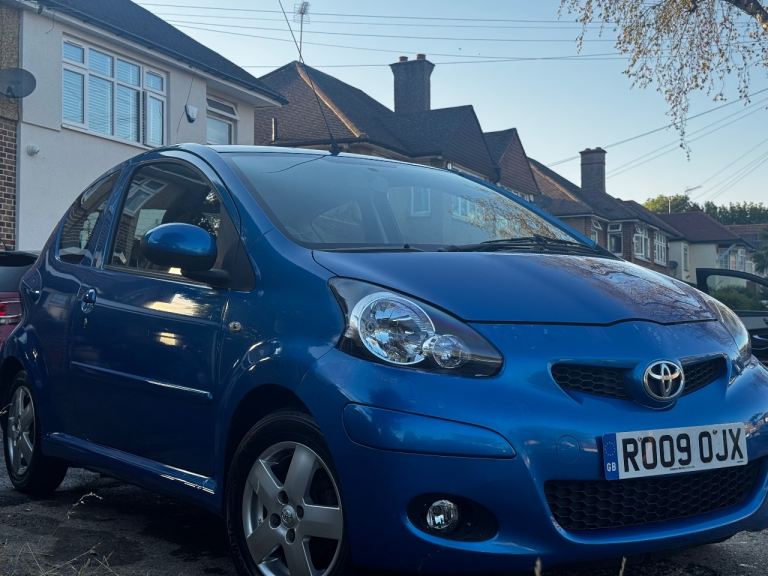 Toyota, AYGO, Hatchback, 2009, Manual, 998 (cc), 3 doors