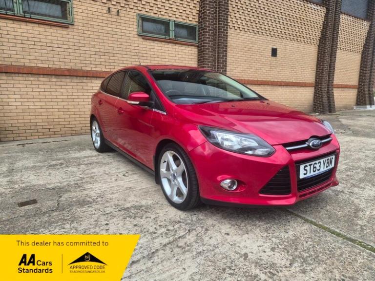 Ford Focus 1.6T TITANIUM NAVIGATOR
