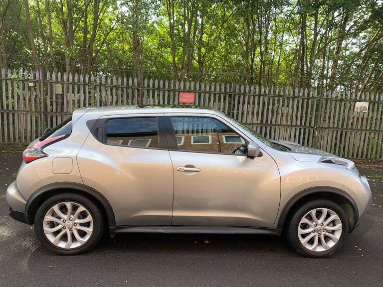 2015 Nissan Juke 1.6 DiG-T Tekna 5dr 4WD Xtronic HATCHBACK Petrol Automatic