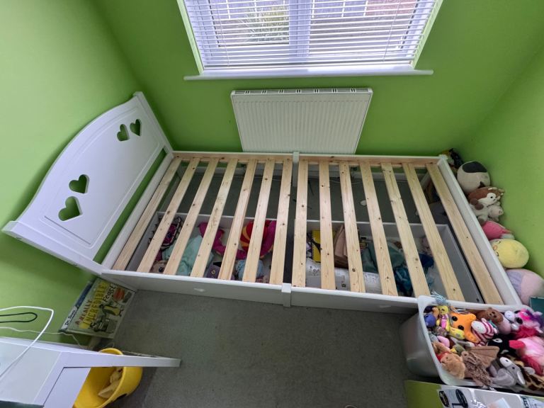 image for single bed for teen