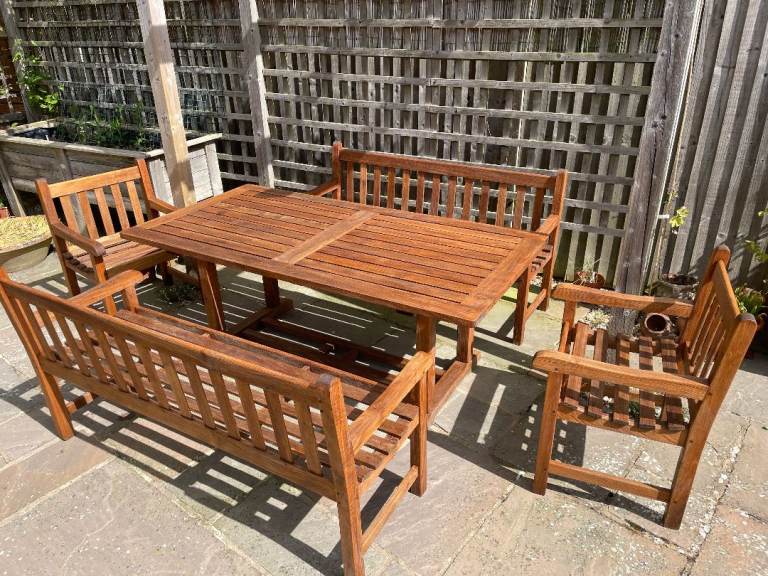 Solid teak garden furniture set