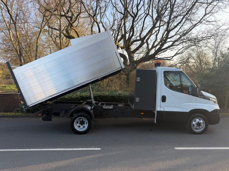 2016 Iveco Daily 35C13 TOOLBOX ARB ARBORIST TREE SURGEON NEW ALLOY TIPPER Tipper Diesel Manual