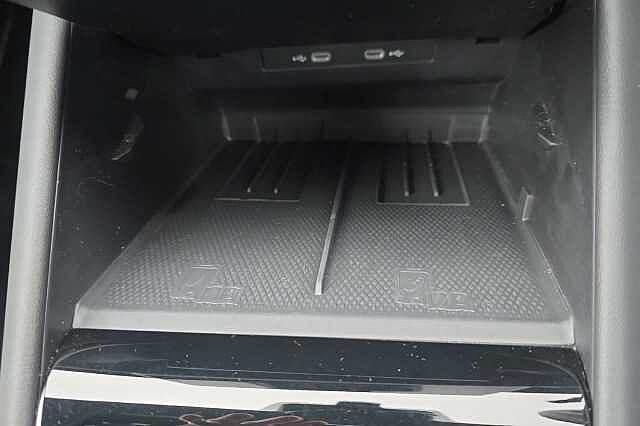 2025 Volkswagen Touran 1.5 eTSI R-Line 5dr DSG7 [7 Seat] + 20' YORK BLACK ALLOYS + BLACK STYLING ...