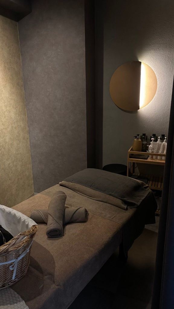 Male massage therapist in London provides full body massages 