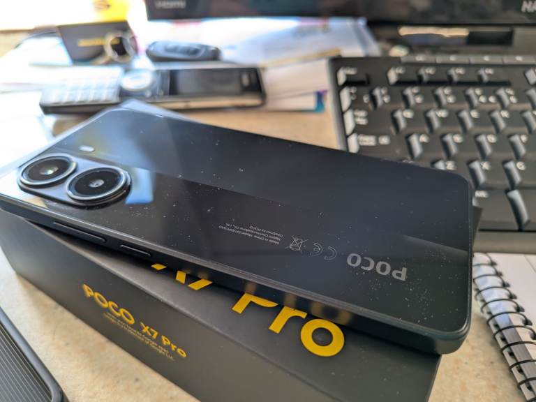 POCO X7 Pro 512gb Mobile Phone – Black, As Good As New