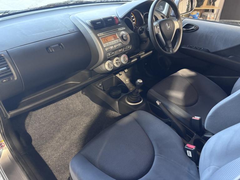 HONDA JAZZ 1.4 i-DSI SE 2005