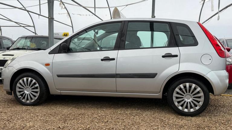 2008 Ford Fiesta 1.25 Style 5dr HATCHBACK Petrol Manual