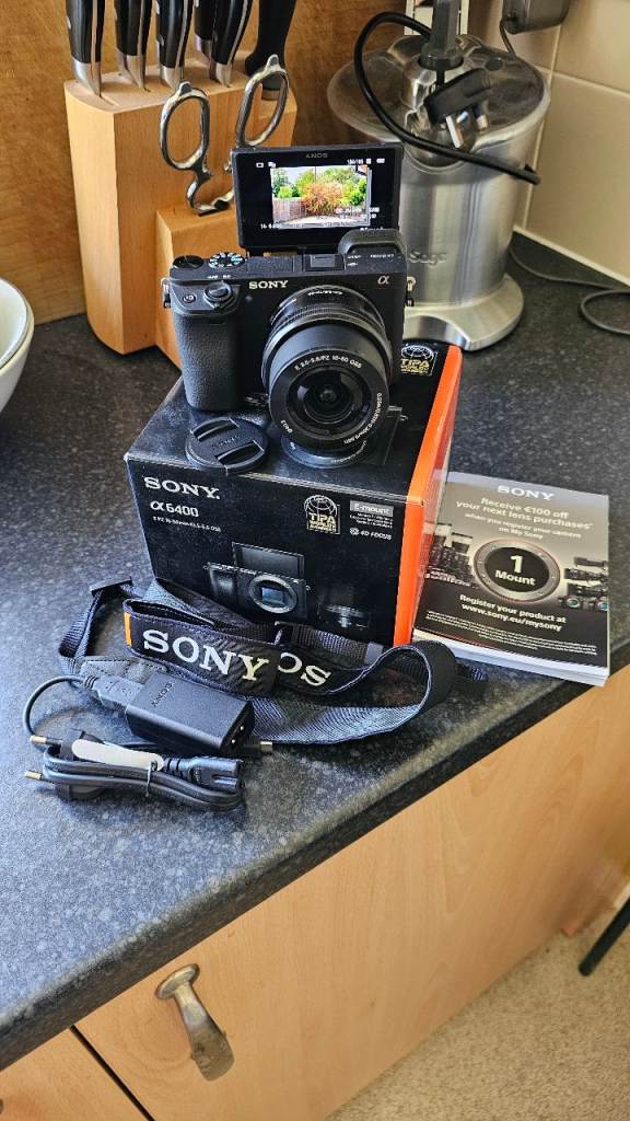 Sony A6400 Mirrorless Camera + 16-50mm OSS Lens | 1,545 Shutter Count | Boxed | Excellent Condition