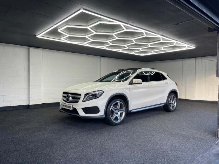 2017 Mercedes-Benz GLA 2.0 GLA250 AMG Line (Premium Plus) SUV 5dr Petrol 7G-DCT 4MATIC Euro 6 (s/...