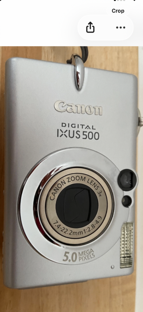Canon Digital IXUS 500 Camera - Silver, Fair Condition