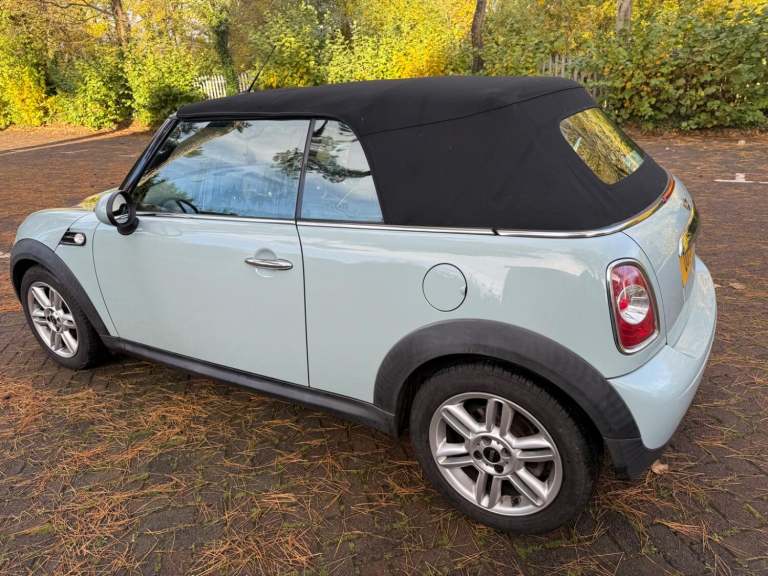 MINI CONVERTIBLE 1.6 Cooper D Convertible 2013