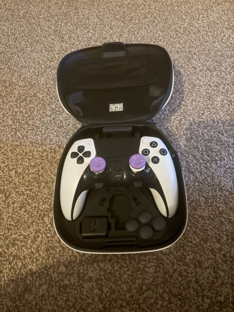 PlayStation 5 pro controller 