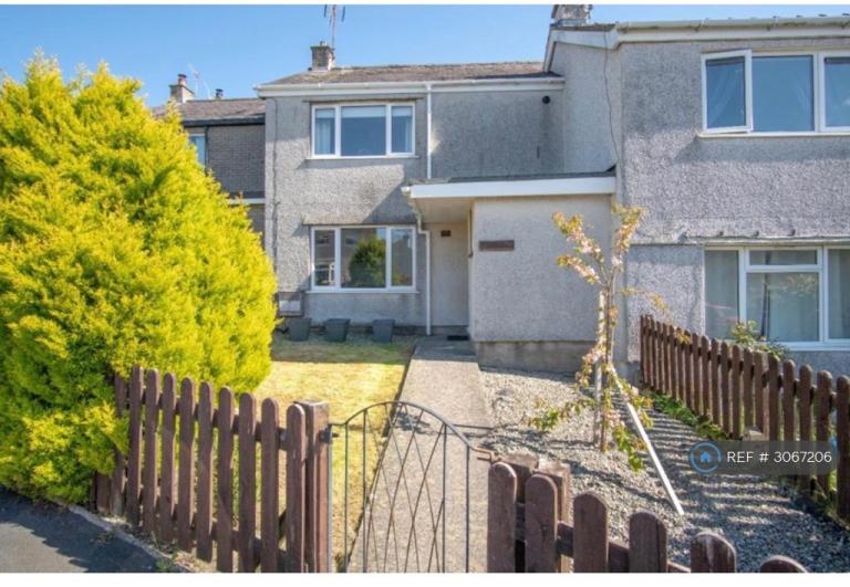 2 bedroom house in Cil Coed, Bangor, LL57 (2 bed) (#3067206)