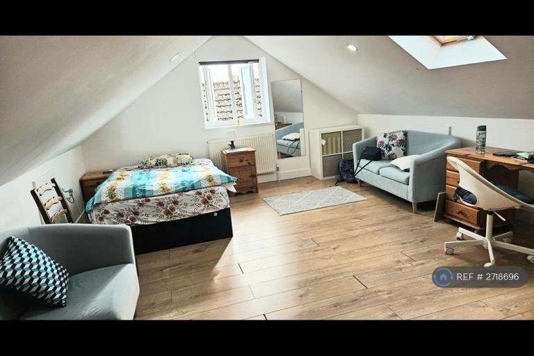 1 bedroom in Cae Gwyn Rd, Cardiff, CF14 (#2718696)