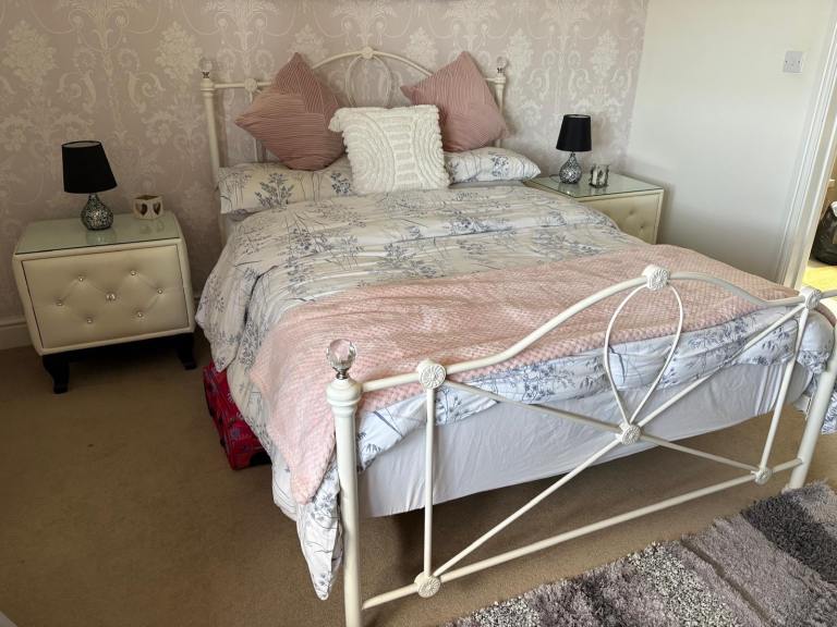 White Metal Double Bed Frame and Mattress – Good Condition