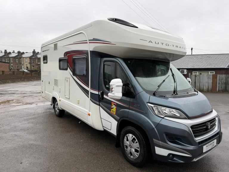 2018 AUTOTRAIL APACHE 632 4 BERTH 2 BELT LOW MILES ALL THE EXTRAS FITTED