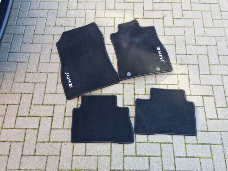 Nissan juke car mats full set 
