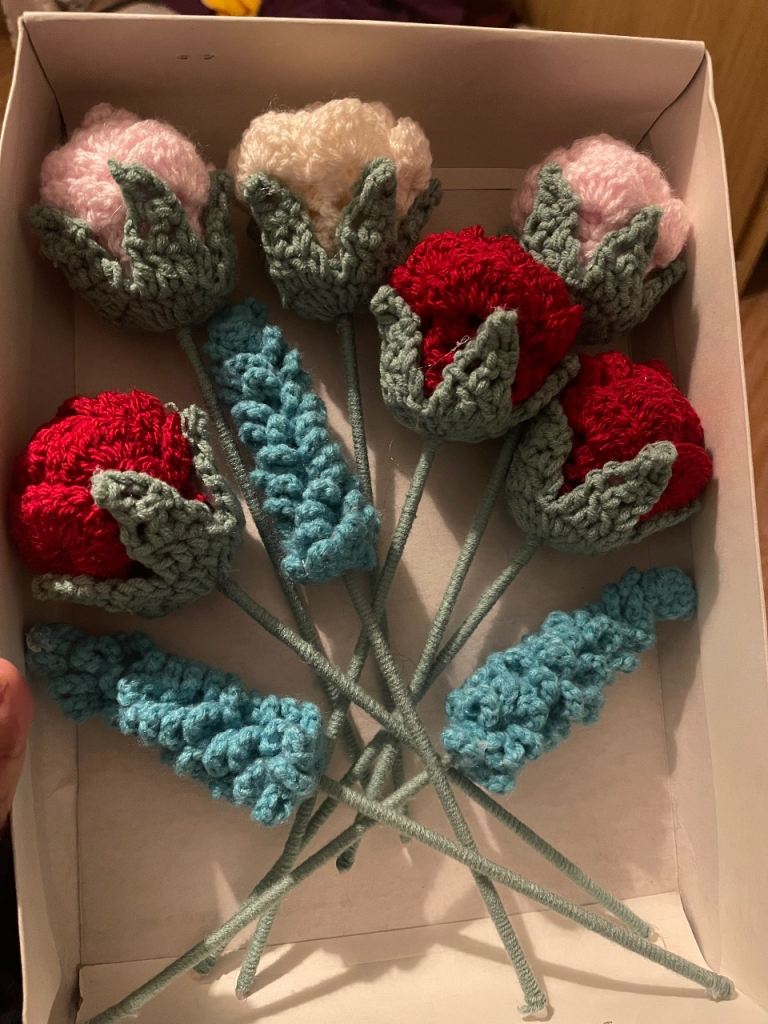 crochet roses& lillies bouquet