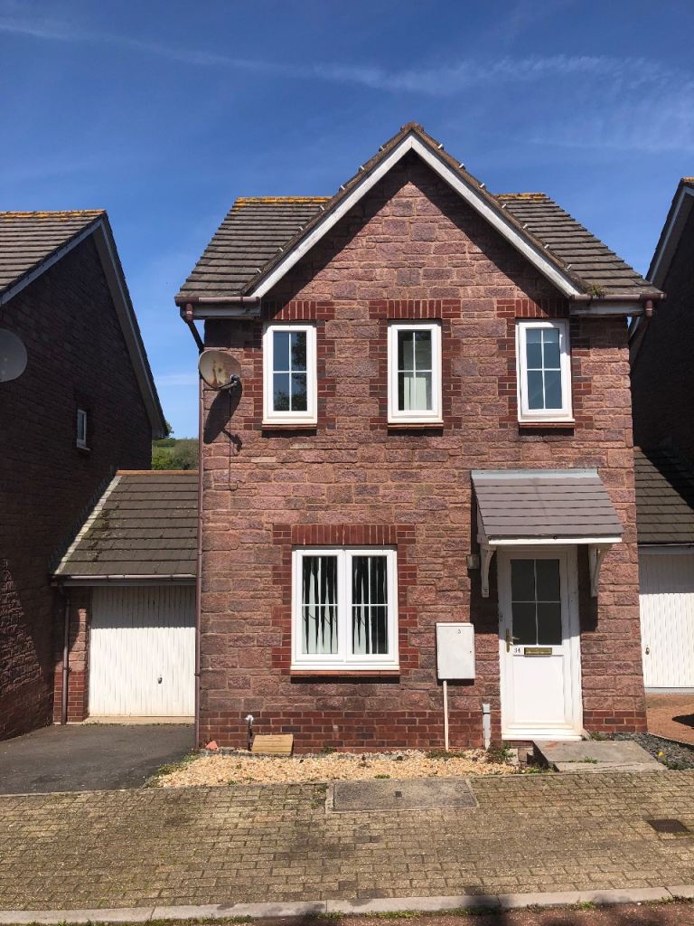 3 BEDROOM MODERN FAMILY HOME IN PAIGNTON