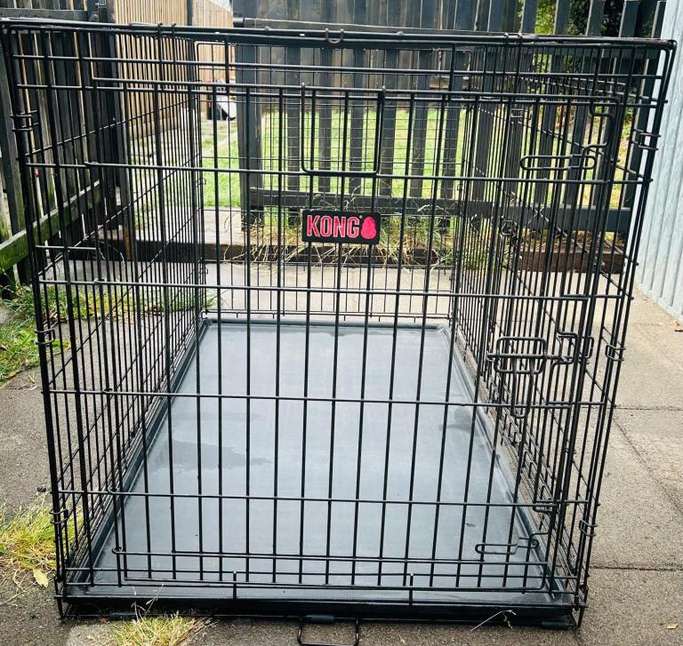 Kong XL dog cage