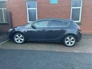 Vauxhall, ASTRA, Hatchback, 2010, Manual, 1956 (cc), 5 doors ( £600 The lowest it can go ) 