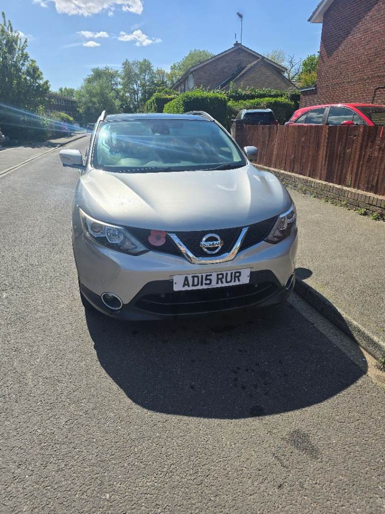 Nissan, QASHQAI, Hatchback, 2015, Manual, 1461 (cc), 5 doors