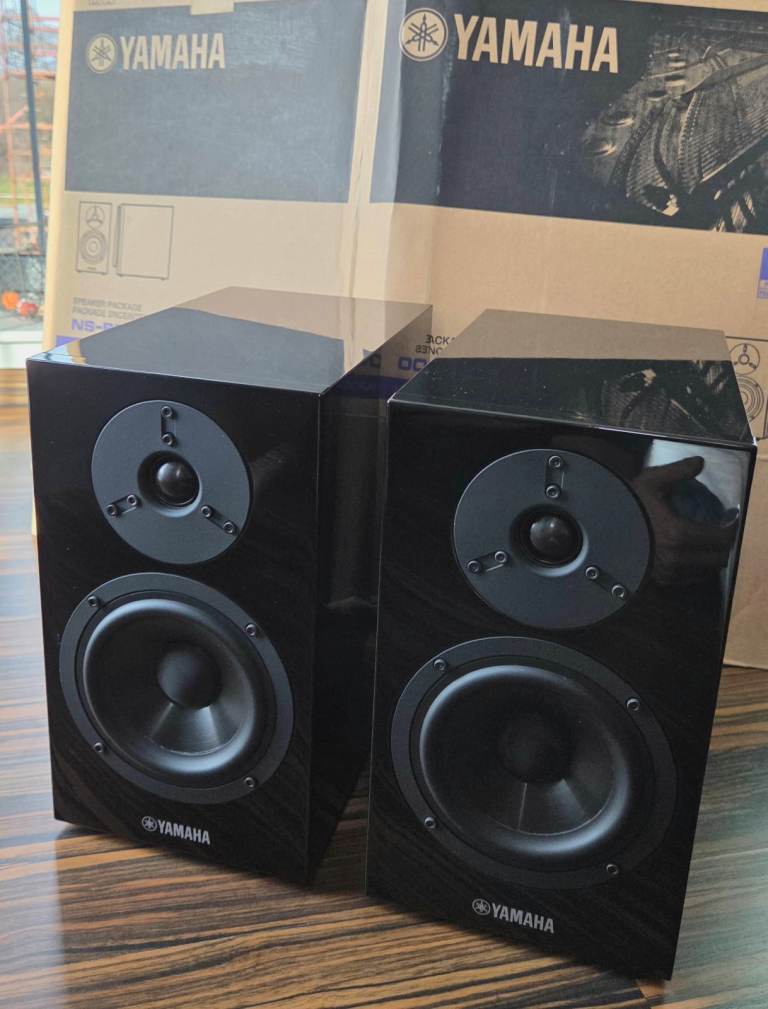 Yamaha ns-bp300 speakers