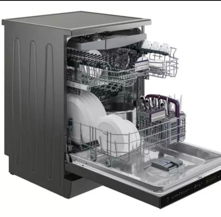 AAA  Beko Freestanding dishwasher  Pro Fast 45  Fully Working 