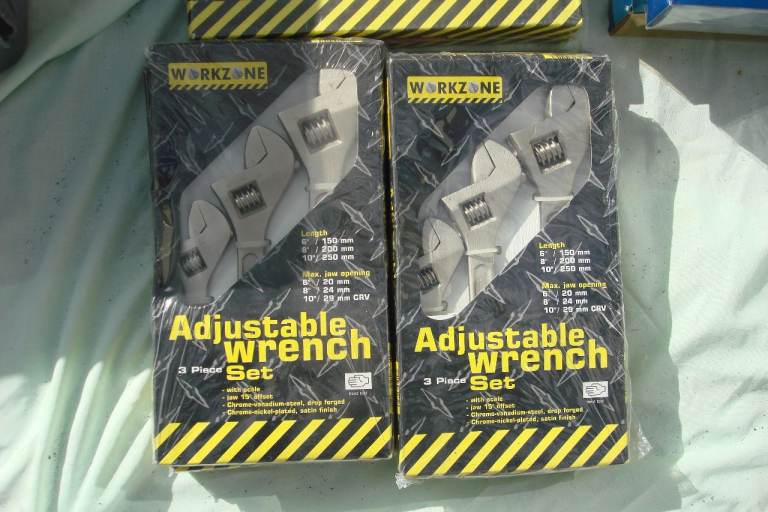 ADJUSTABLE WRENCH SET(3) AND 2 SETS