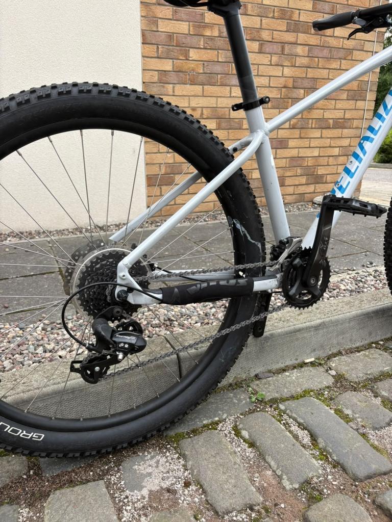 Specialized Pitch Mountain Bike 2021 – Medium – £180