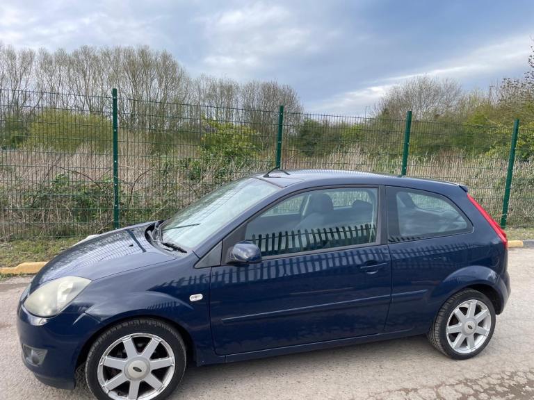 FORD FIESTA 1.2 ZETEC 08 REG BLUE 3 DOOR MOT JULY 19TH 2026 LOW INSURANCE 48+MPG