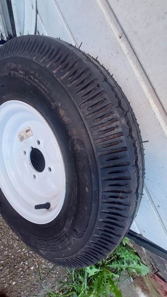 trailer wheel and tyre. Maypole MP216. never fitted.