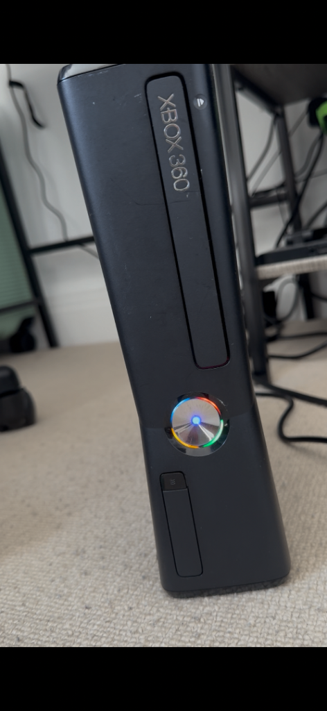 Xbox 360 slim rgh 3.0 250gb