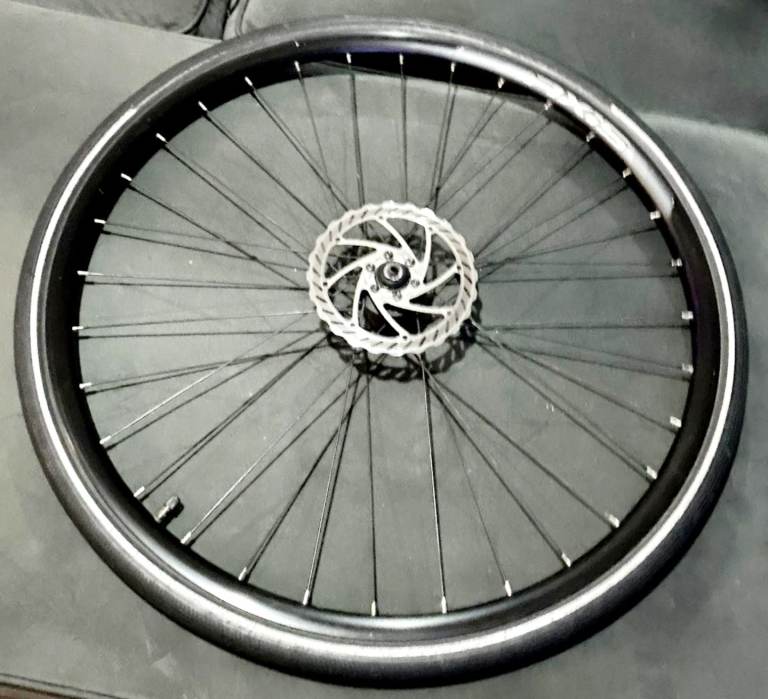Bike wheel front 700