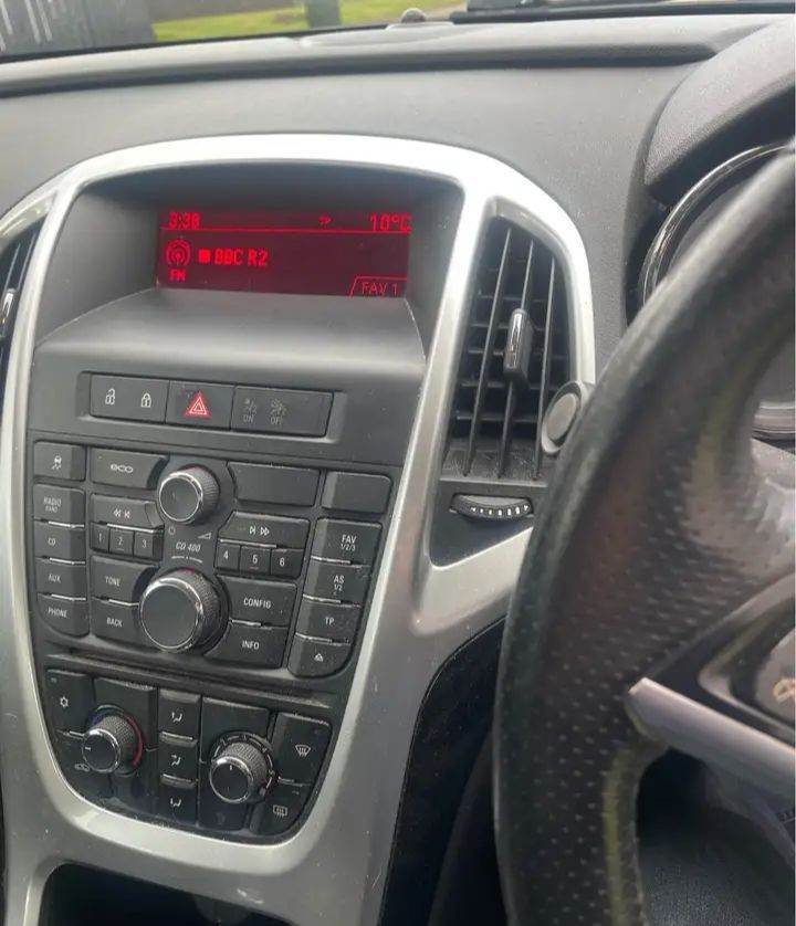 Vauxhall astra 2012
