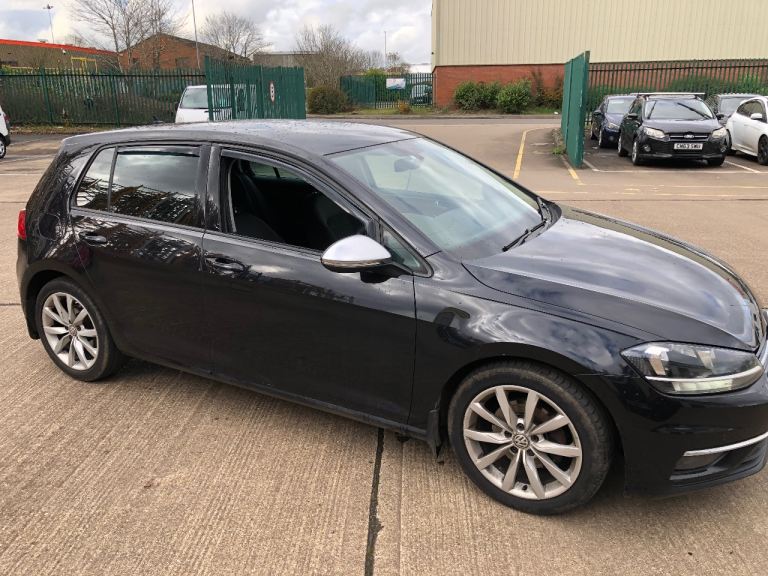 Volkswagen, GOLF, Hatchback, 2018, Semi-Auto, 1598 (cc), 5 doors