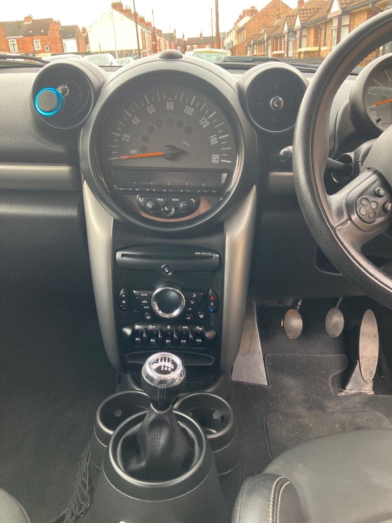 Mini, COUNTRYMAN, Hatchback, 2015, Manual, 1598 (cc), 5 doors