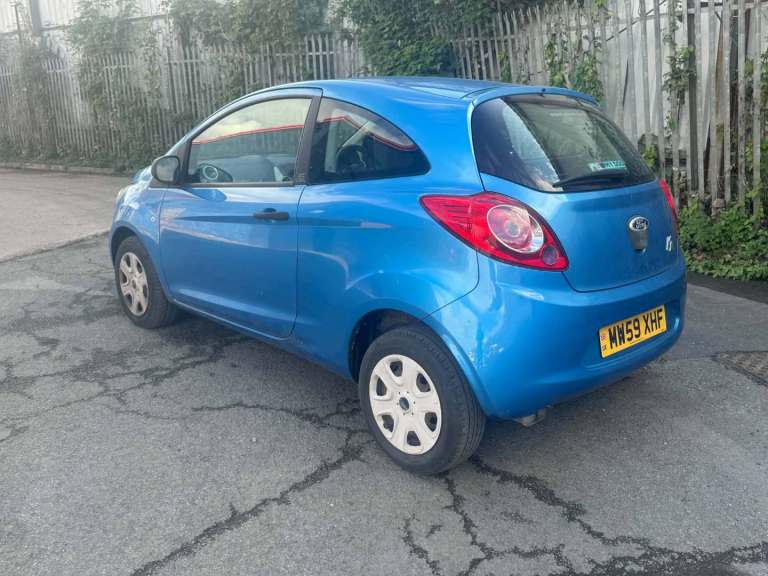 Ford, KA, Hatchback, 2010, Manual, 1242 (cc), 3 doors
