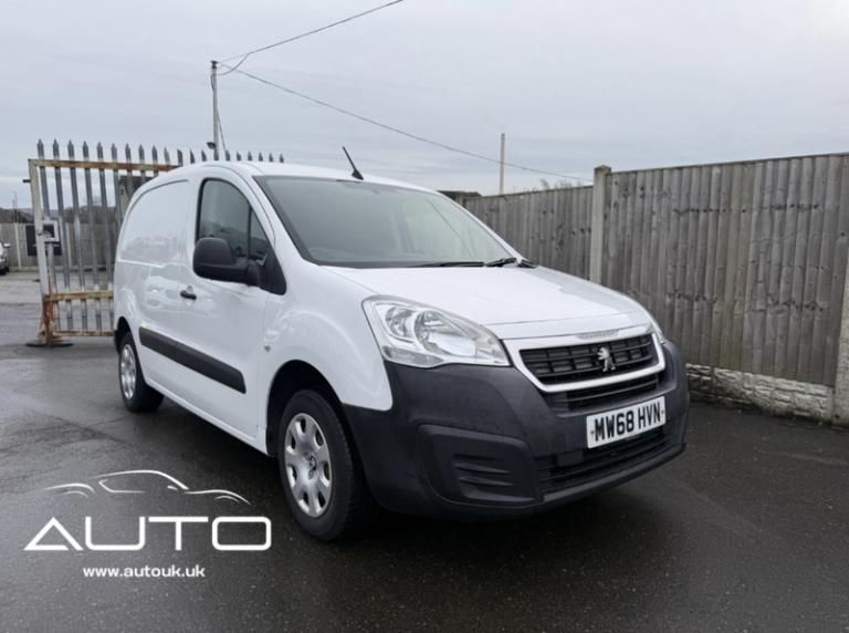 2018 Peugeot Partner BlueHDi 855 Professional Panel Van Diesel Manual