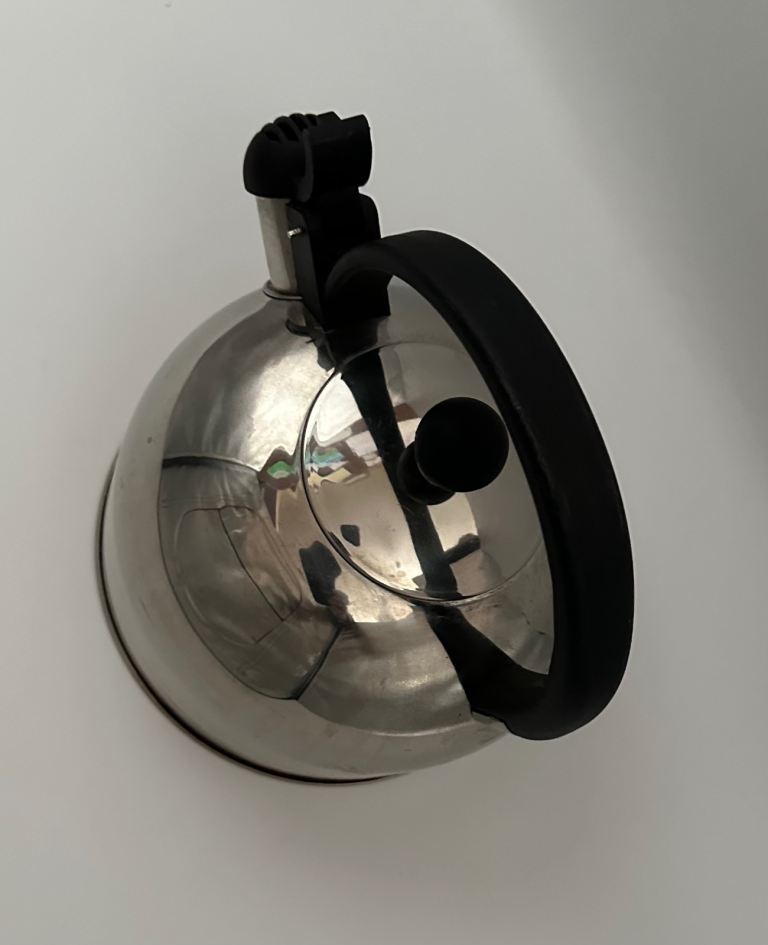 Gas Stove top kettle ideal for motorhome or caravan 
