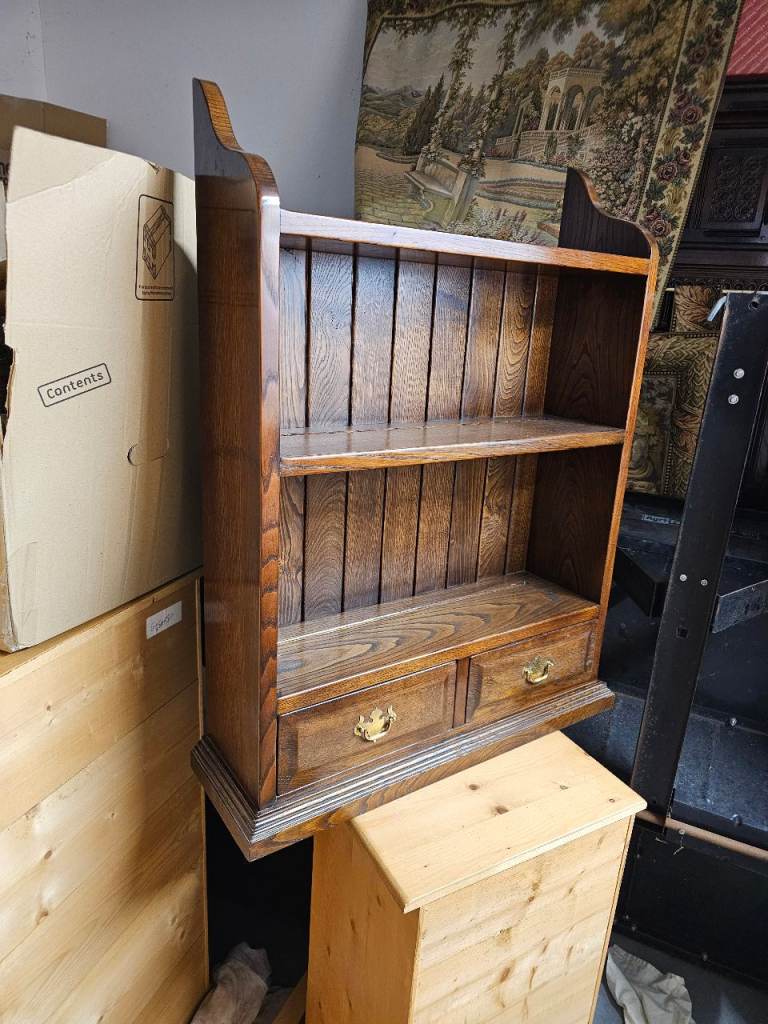  X 2 Standing shelf unit 