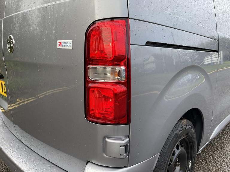 2022 Vauxhall Vivaro 1.5 Turbo D 2700 Sportive L1 H1 Euro 6 (s/s) 6dr PANEL VAN Diesel Manual