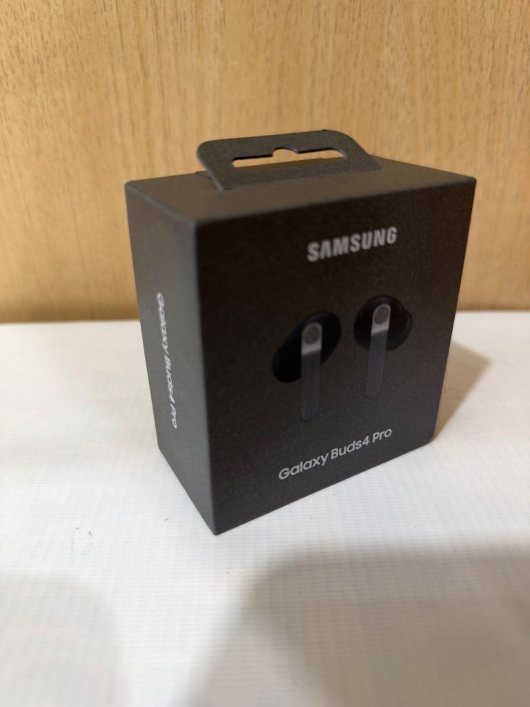 Samsung galaxy Buds pro 4 Brandnew 1 year warranty 
