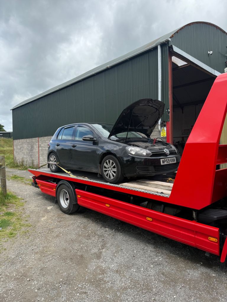 Vw Mk6 Golf Breaking For Parts 