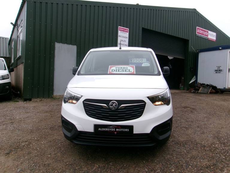2021 Vauxhall Combo 1.5 Turbo D 2300 Dynamic Panel Van 4dr Diesel Manual L2 H1 Euro 6 (100 ps) Pa...