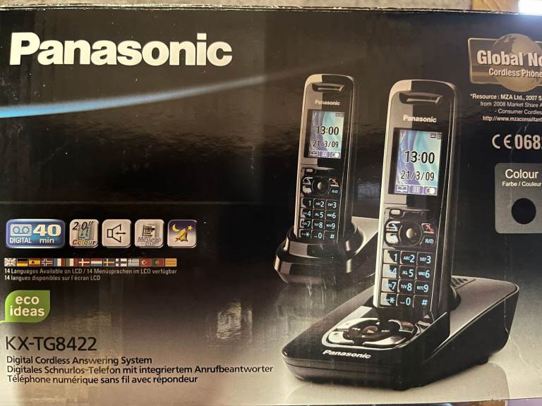 Panasonic KX-TG8422 Digital Cordless Answering System – Excellent condition