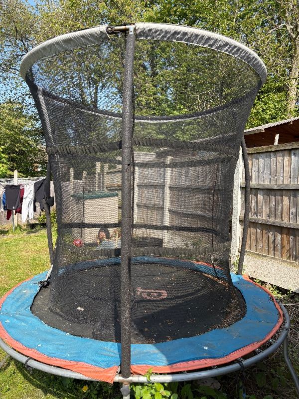 Jump power trampoline 8ft