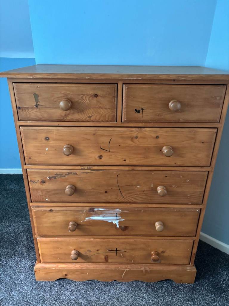 Wooden Chest of Drawers - Good Condition